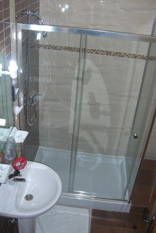 Hotel O Gadanha Эштремош Номер фото